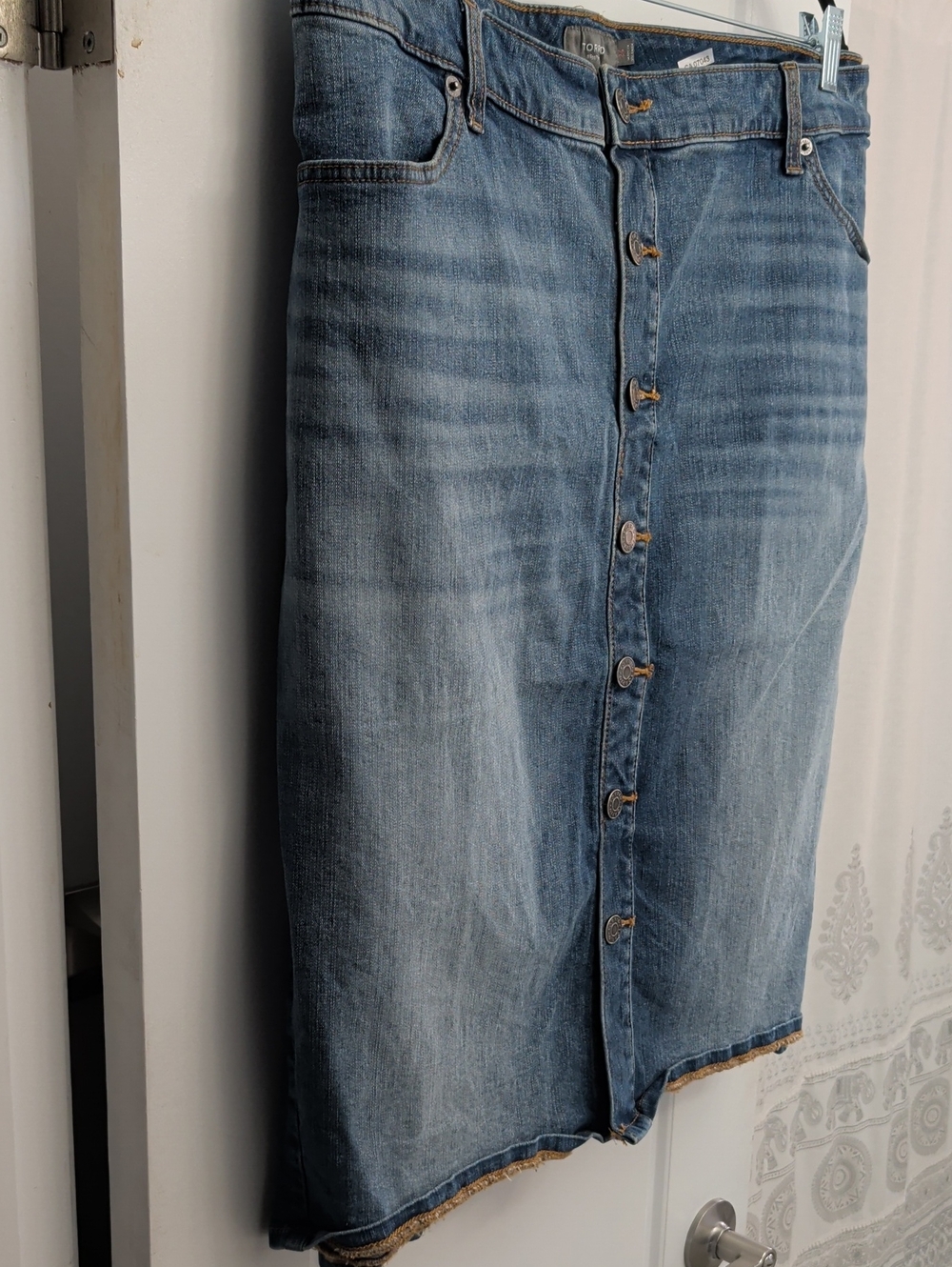 Torrid button down jean skirt